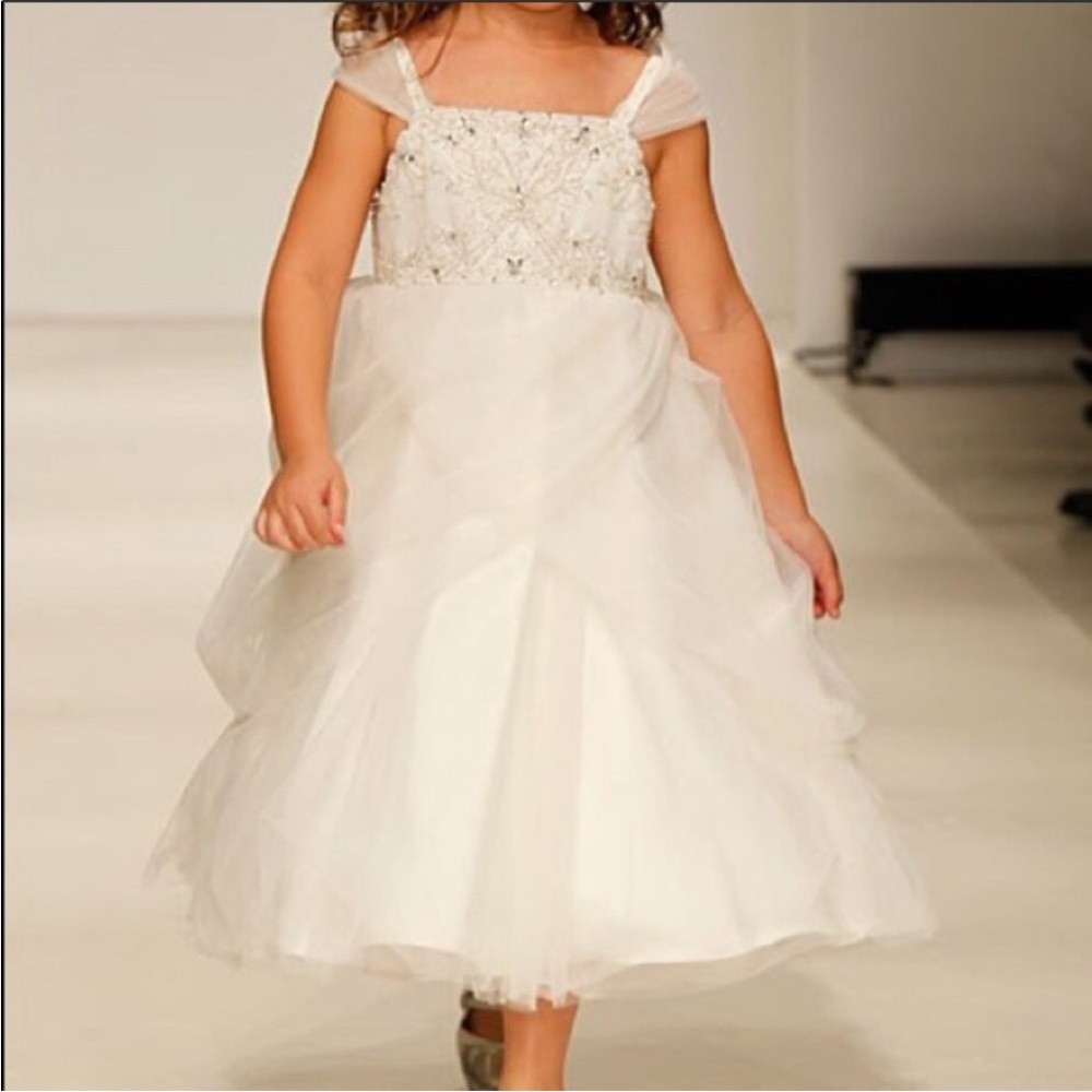 Disney Fairy Tale Weddings Flower Girl Dress Size 5